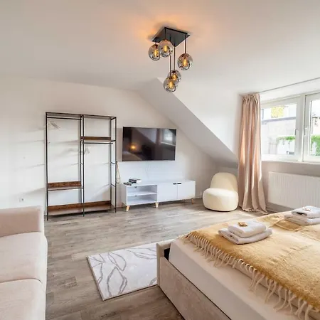 Apartment In Altstadt 2 Schlafzimmer Zentrale Lage *